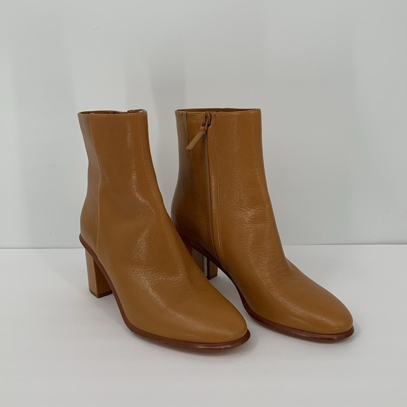 Tory Burch Brooke stamped heel ankle boots brown camel leather chunky heel new 8 - Picture 2 of 8